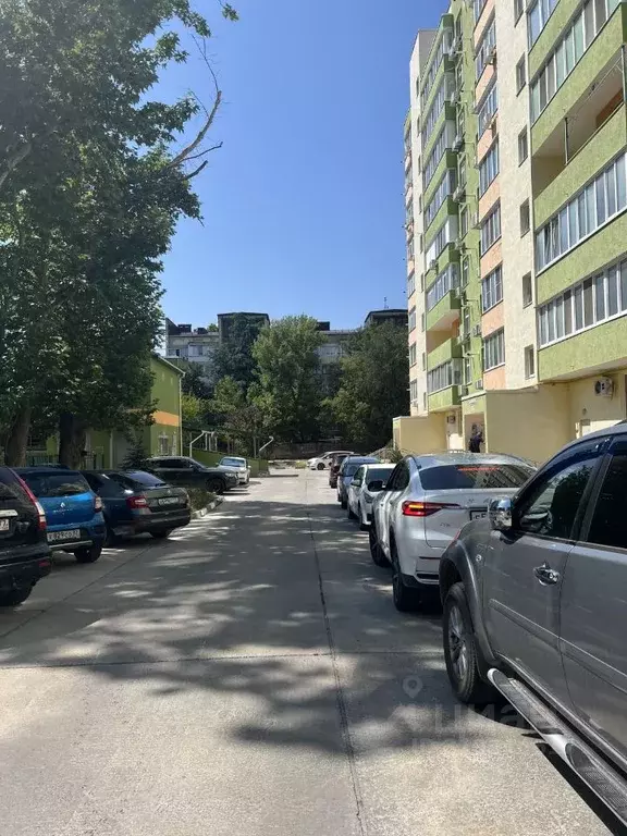 2-к кв. Крым, Симферополь ул. Тургенева, 11Б (70.0 м) - Фото 0