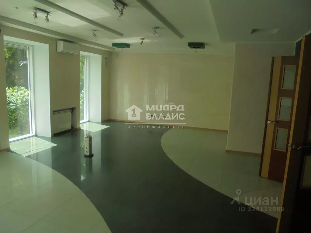 Офис в Омская область, Омск ул. Чапаева, 83 (113 м) - Фото 1