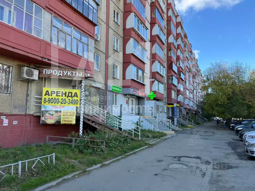 Торговая площадь в Челябинская область, Челябинск ул. Братьев ... - Фото 1