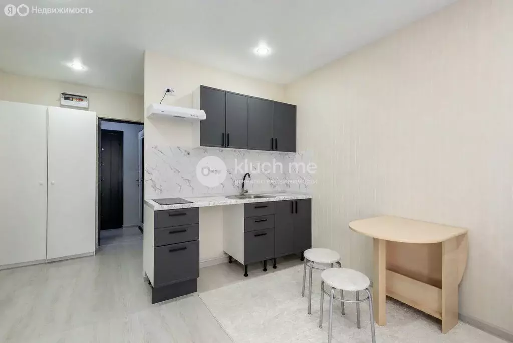 Квартира-студия: Казань, улица Серова, 6к2 (20 м) - Фото 1