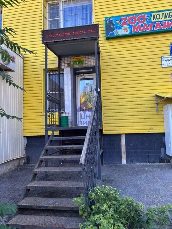 Торговая площадь в Ростовская область, Волгодонск просп. Строителей ... - Фото 1