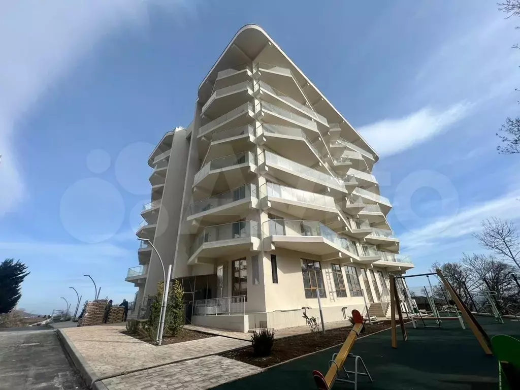 3-к. квартира, 98 м, 8/8 эт. - Фото 1