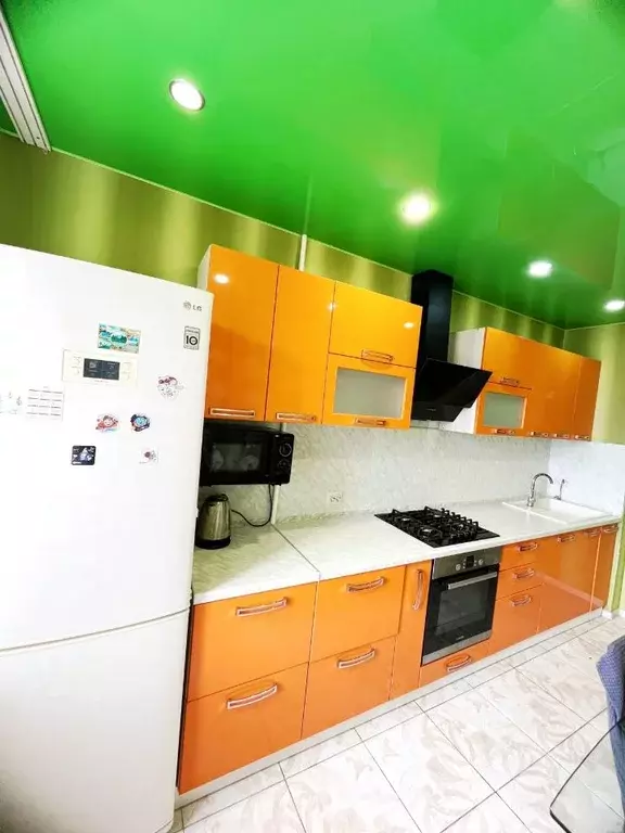 3-к кв. Коми, Усинск Возейская ул., 11 (68.0 м) - Фото 1