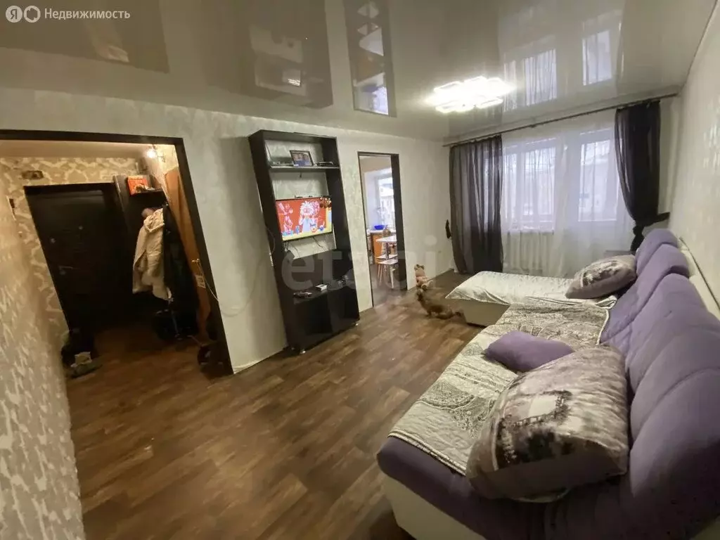 3-комнатная квартира: Юрюзань, Советская улица, 94 (58 м) - Фото 1