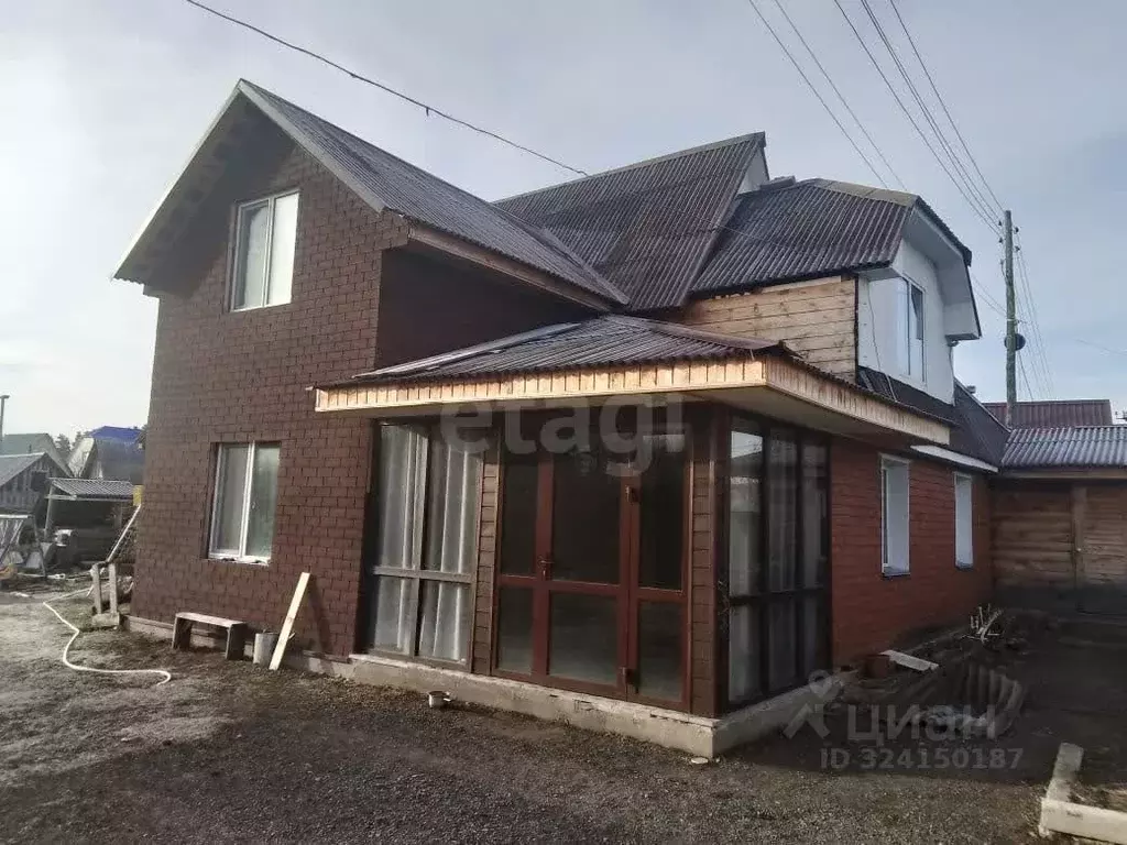 Дом в Курганская область, Кетовский муниципальный округ, с. Лесниково, ... - Фото 0