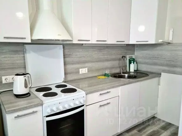 1-к кв. Тюменская область, Тюмень ул. 50 лет Октября, 75к1 (45.0 м) - Фото 1