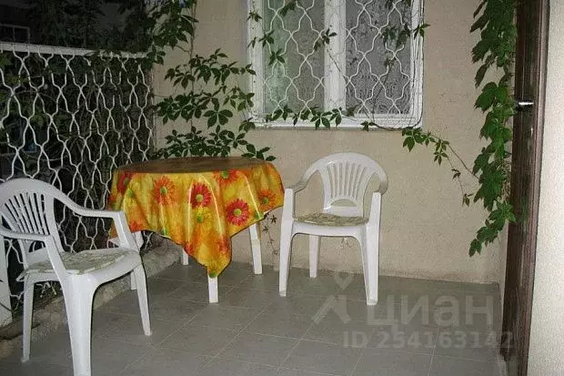 Дом в Крым, Евпатория ул. Имени Павла Поповича, 10 (30 м) - Фото 2