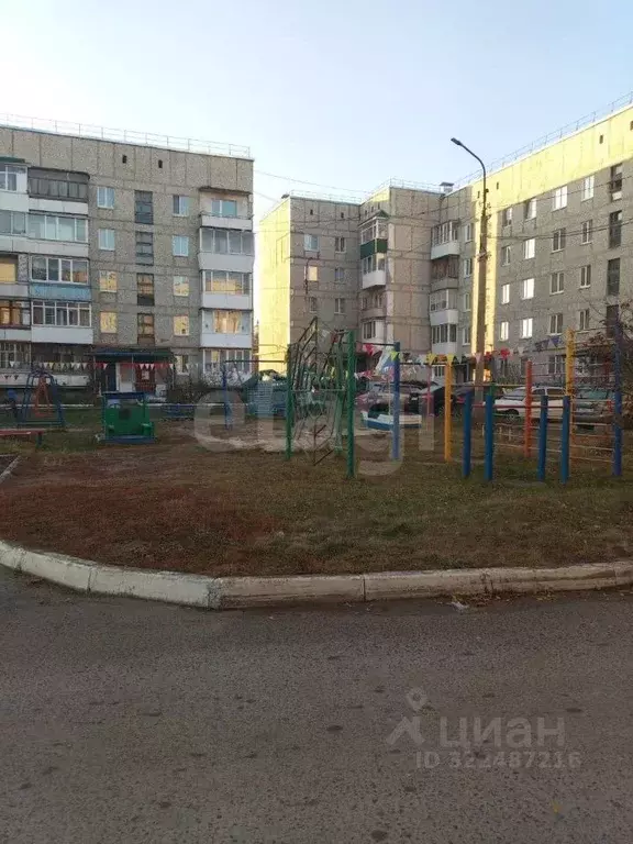 3-к кв. Свердловская область, Талица Рябиновая ул., 6 (65.1 м) - Фото 1