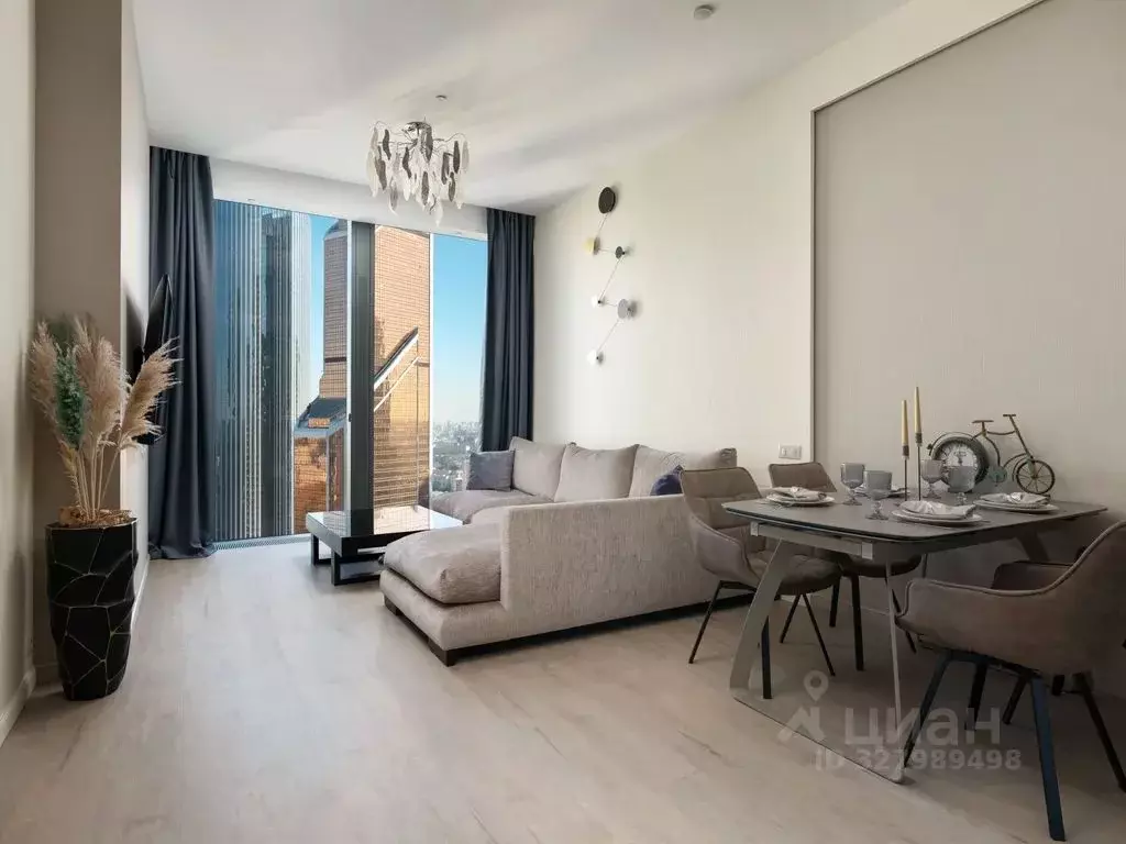 2-к кв. Москва 1-й Красногвардейский проезд, 22с1 (70.0 м) - Фото 1