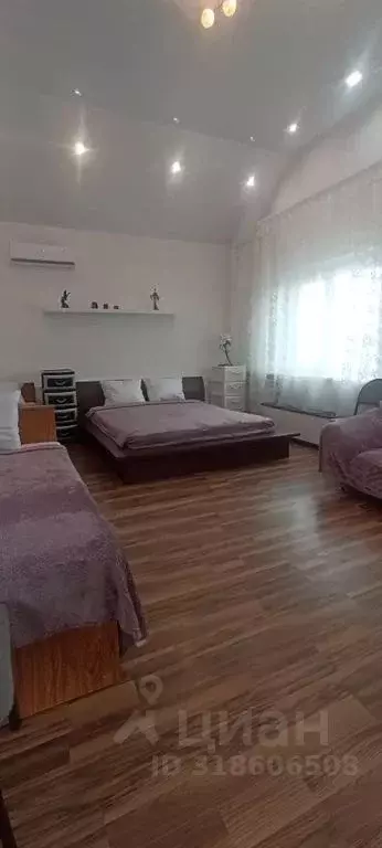 Комната Краснодарский край, Ейск ул. Победы, 40 - Фото 0