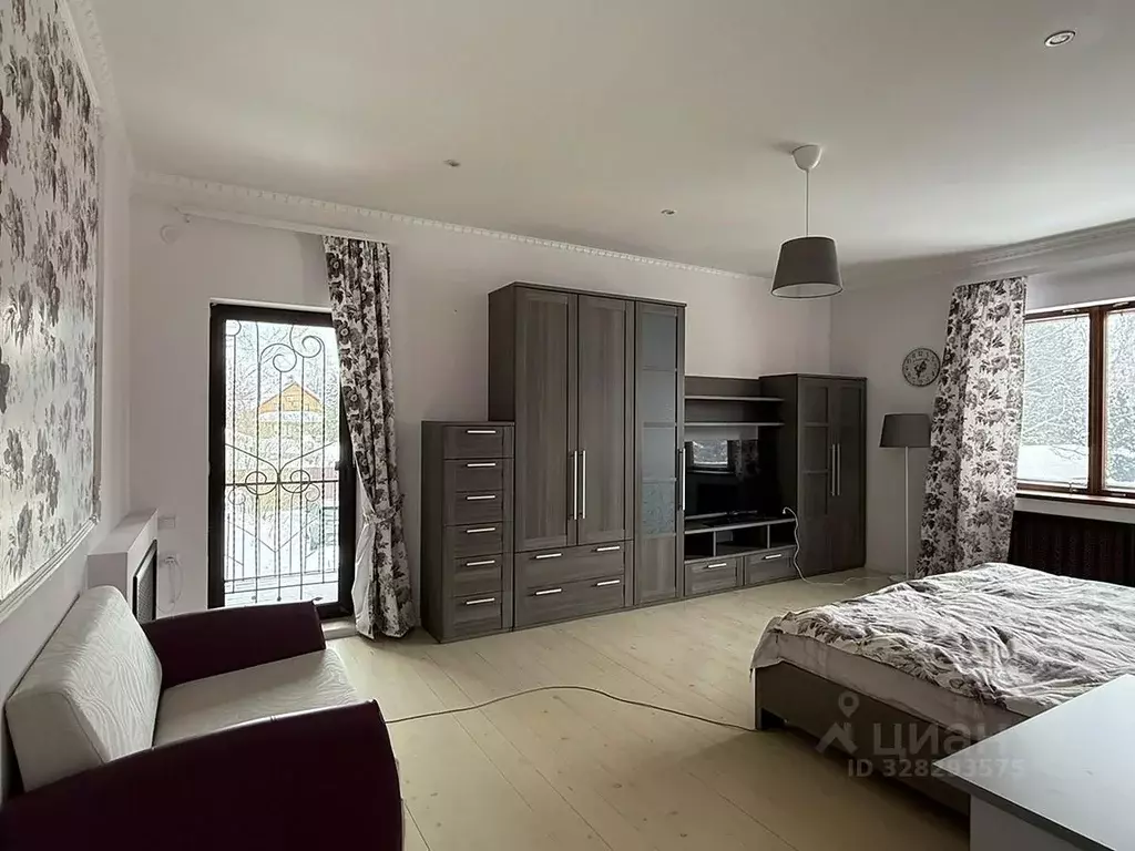 Дом в Московская область, Одинцовский городской округ, с. Козино  (300 ... - Фото 2