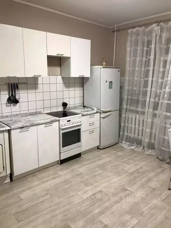 2-к кв. Москва ул. Лавочкина, 50К2 (75.0 м) - Фото 2