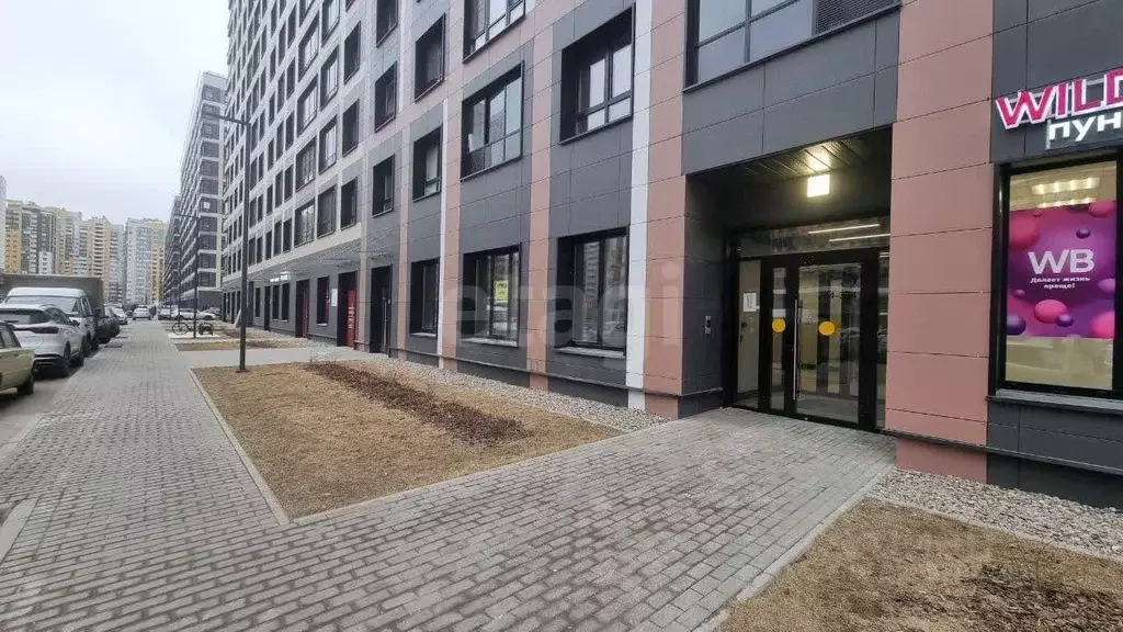 Помещение свободного назначения в Санкт-Петербург ул. Среднерогатская, ... - Фото 1