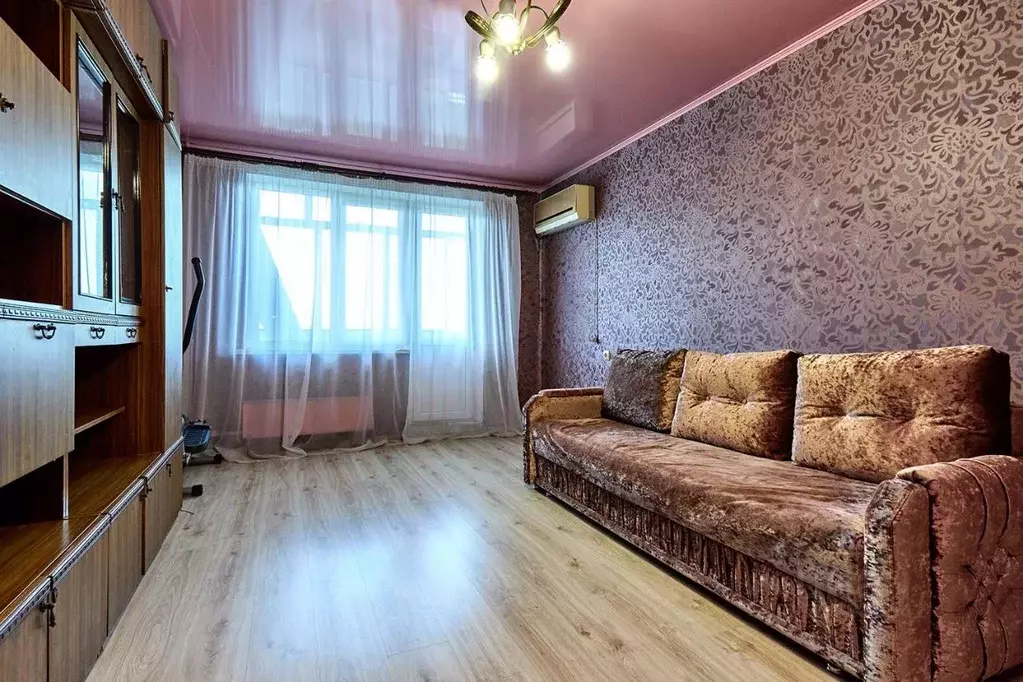 3-к кв. Краснодарский край, Краснодар ул. Селезнева, 206 (66.3 м) - Фото 1