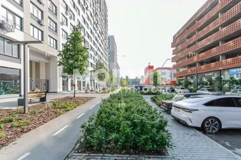 Гараж в Тюменская область, Тюмень Одесская ул., 29с1 (13 м) - Фото 1