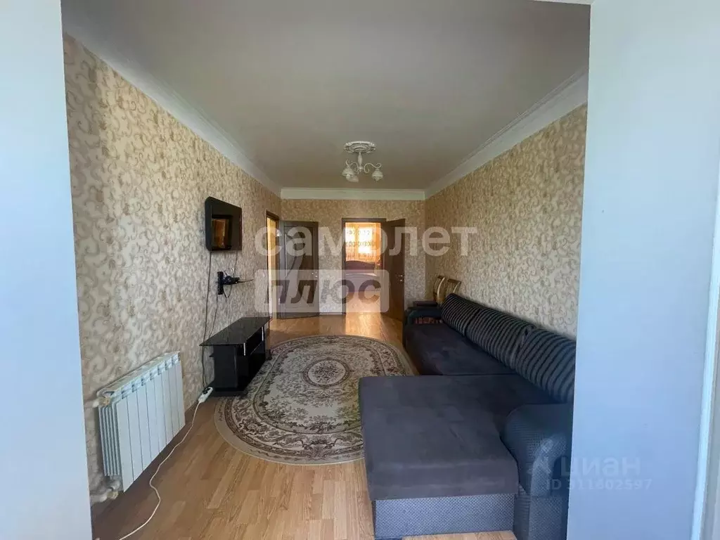 2-к кв. Дагестан, Махачкала ул. Азиза Алиева, 3 (55.0 м) - Фото 1