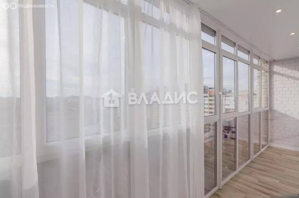 2-комнатная квартира: Вологда, Ленинградская улица, 77В (65.4 м) - Фото 1