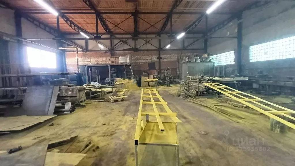 Склад в Татарстан, Казань ул. Интернациональная, 11 (500 м) - Фото 0