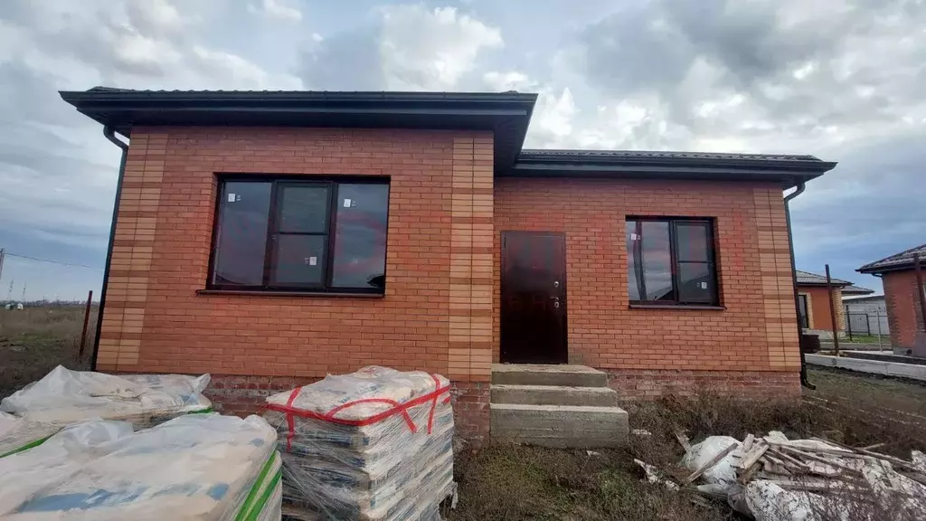 Дом в Ростовская область, Мясниковский район, с. Крым  (110 м) - Фото 1