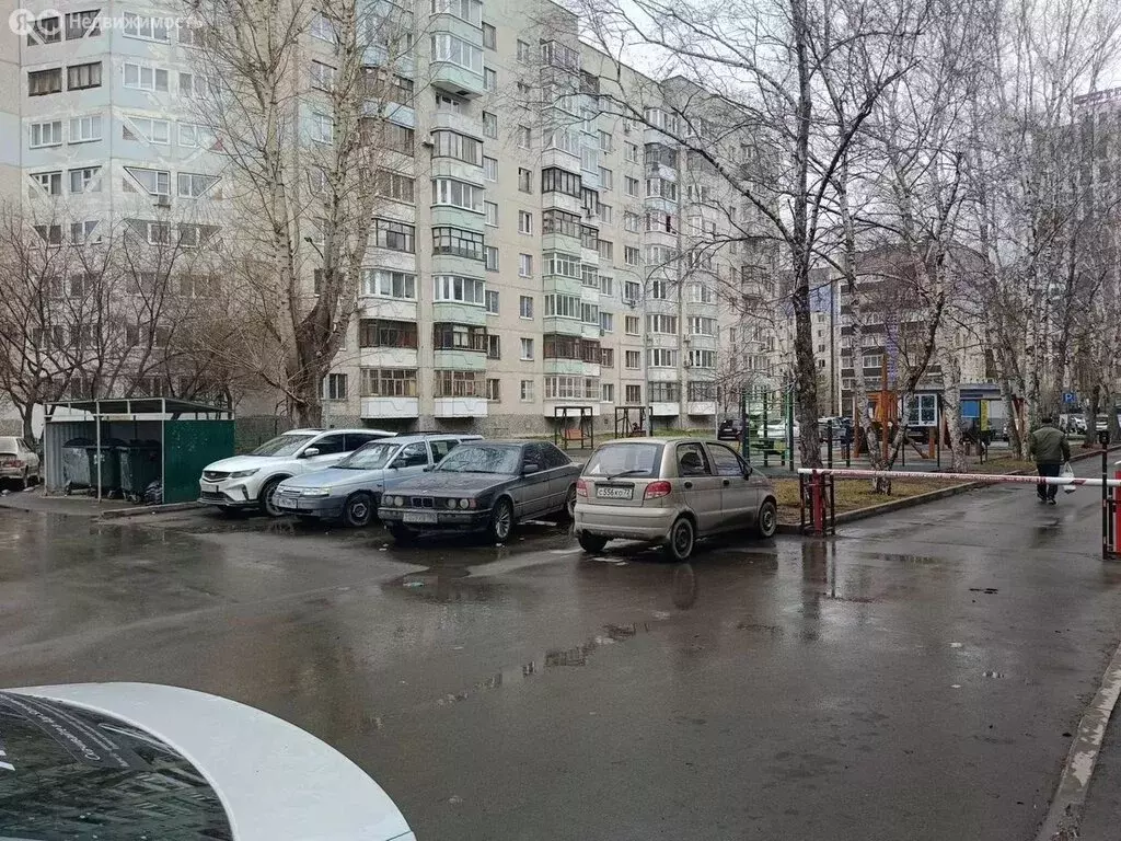 2-комнатная квартира: Тюмень, улица Пермякова, 2А (44.6 м) - Фото 1