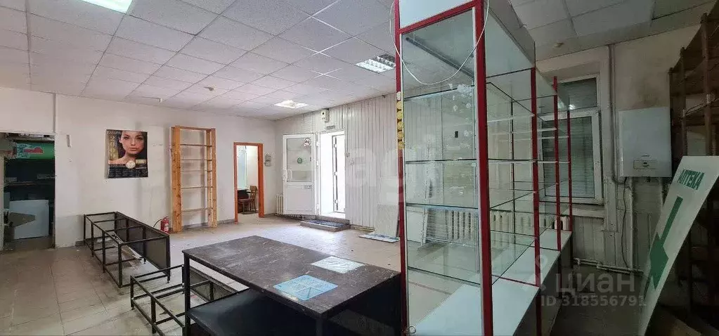 Помещение свободного назначения в Калужская область, Спас-Деменск ... - Фото 0