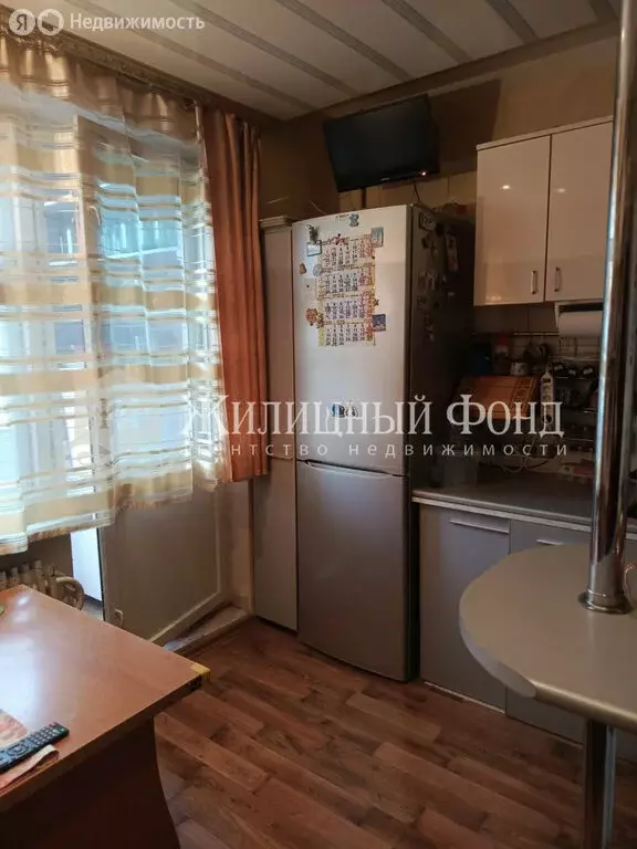 3-комнатная квартира: Курск, Звёздная улица, 21 (76.3 м) - Фото 0