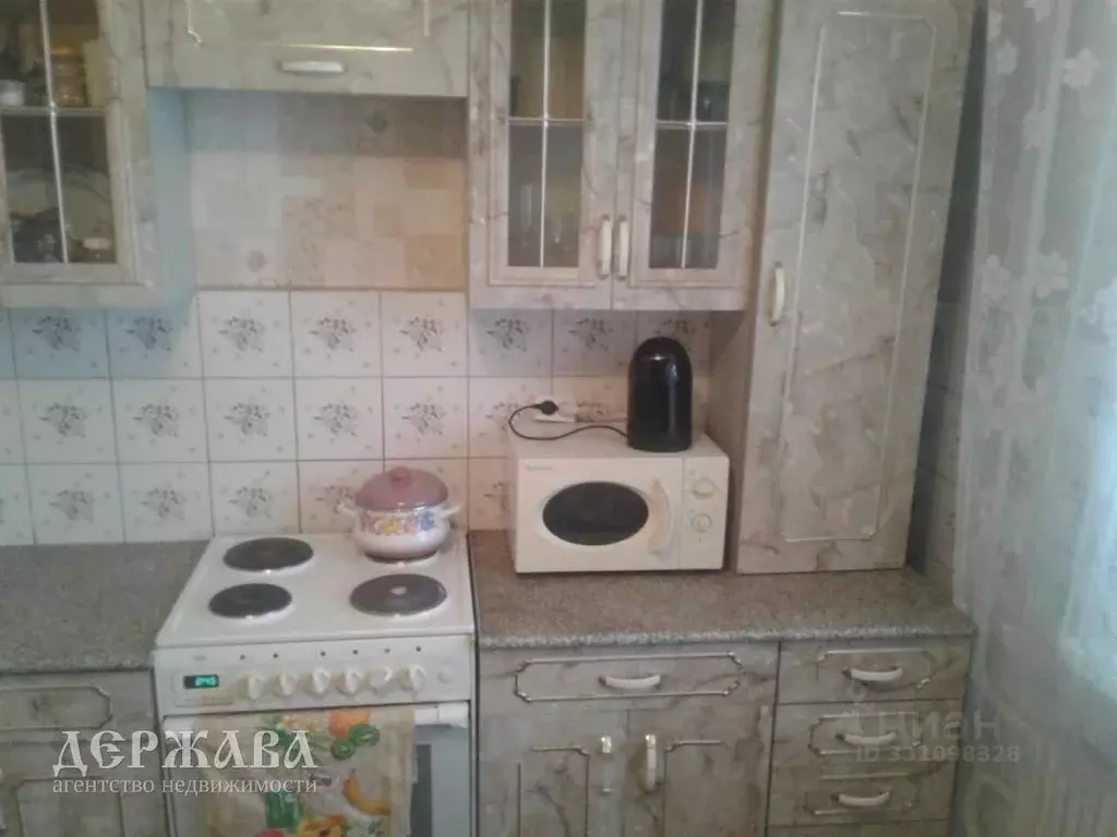 3-к кв. Белгородская область, Старый Оскол Королева мкр, 10 (65.0 м) - Фото 2