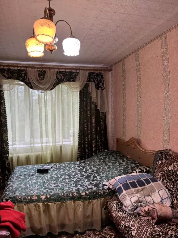 2-к кв. Псковская область, Остров Загородная ул., 13 (42.0 м) - Фото 1