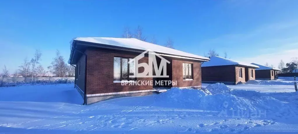 Дом в Брянская область, Брянский район, Снежское с/пос, с. Толмачево ... - Фото 1