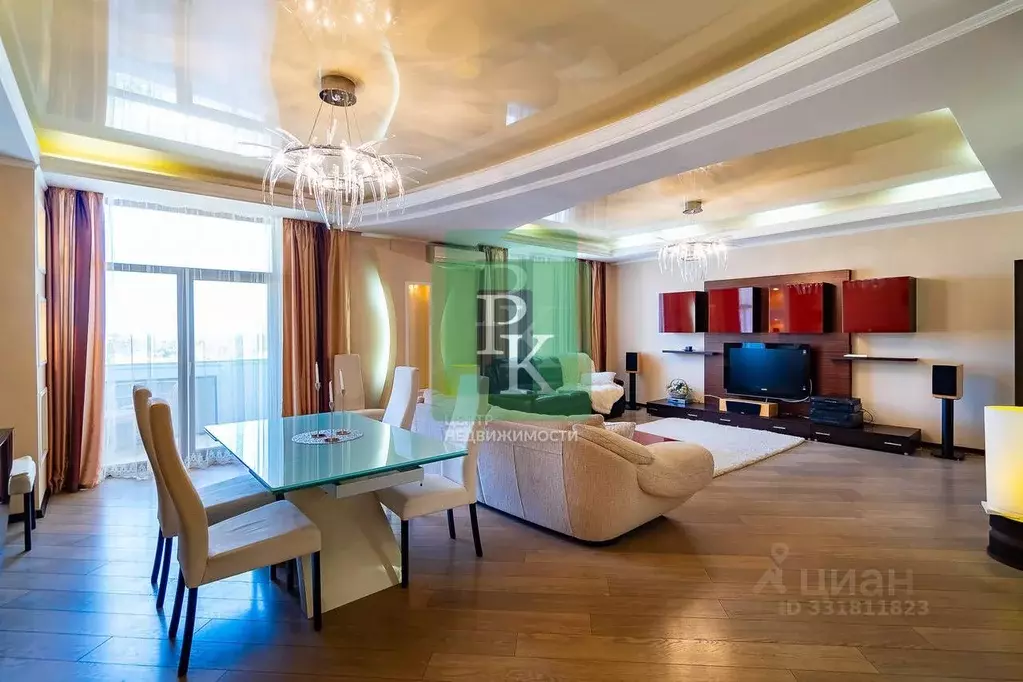 3-к кв. Севастополь ул. Ефремова, 13Б (142.1 м) - Фото 1
