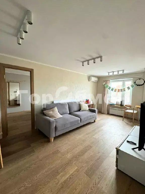 Продается 2-комнатная квартира - Фото 1