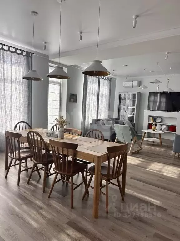 Дом в Тюменская область, Тюменский муниципальный округ, д. Черная ... - Фото 1