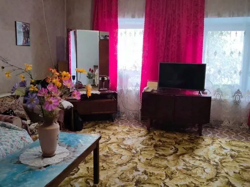 2-к кв. Крым, Бахчисарай ул. Речная, 86 (48.0 м) - Фото 2