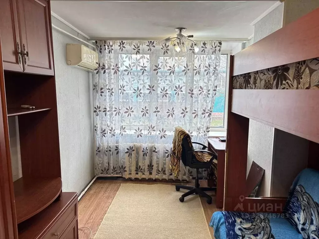 Комната Омская область, Омск ул. Декабристов, 157 (14.0 м) - Фото 1