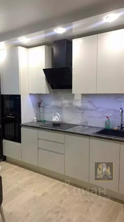 1-к кв. Татарстан, Казань ул. Сибгата Хакима, 5 (39.0 м) - Фото 0