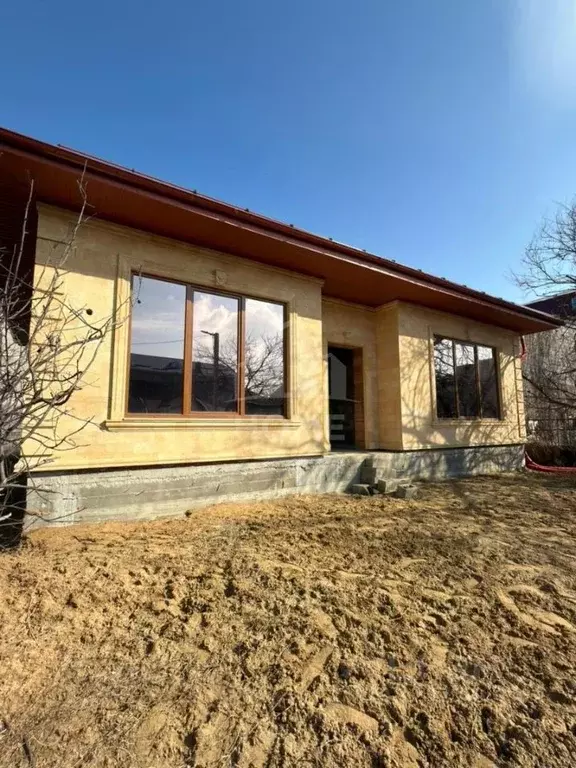 Дом в Дагестан, Махачкала Восточная ул., 16 (130 м) - Фото 1