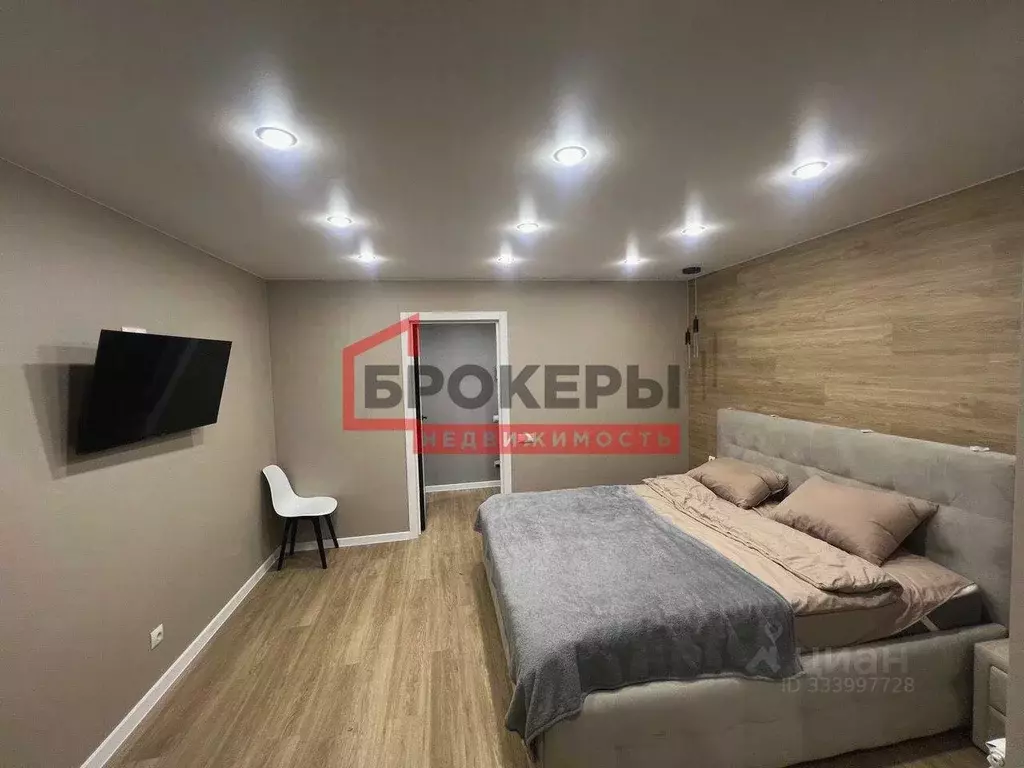 2-к кв. Севастополь ул. Павла Корчагина, 28 (53.9 м) - Фото 2