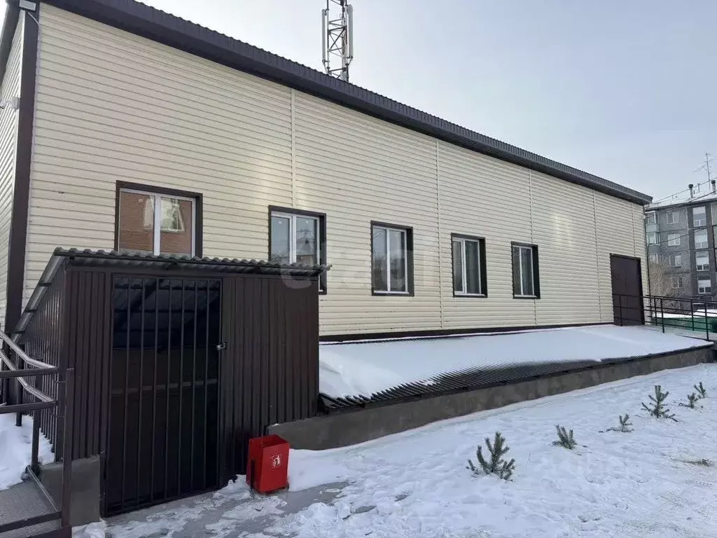 Помещение свободного назначения в Бурятия, Улан-Удэ 44-й кв-л,  (222 ... - Фото 1