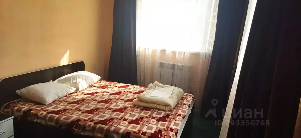 Комната Челябинская область, Челябинск ул. Попова, 3 - Фото 0