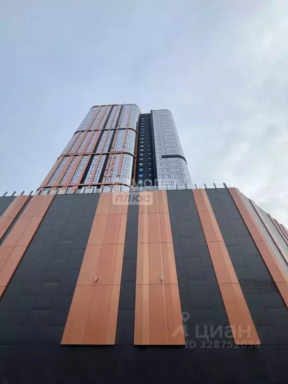 4-к кв. Челябинская область, Челябинск ул. Труда, 157А (148.4 м) - Фото 1