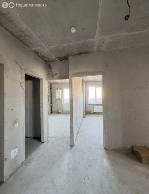 3-комнатная квартира: Белгород, улица Победы, 126 (80.7 м) - Фото 1