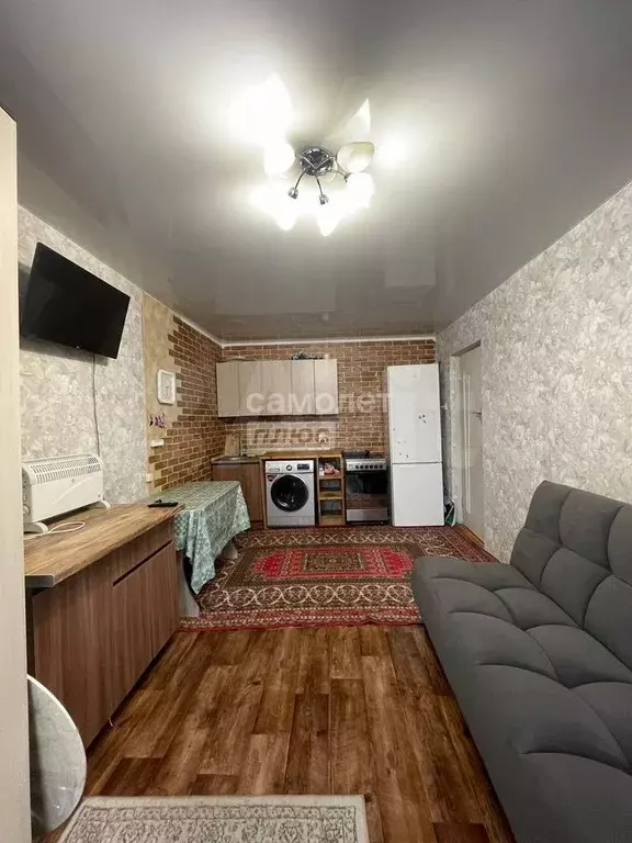 Комната 16 м в 2-к., 1/9 эт. - Фото 0