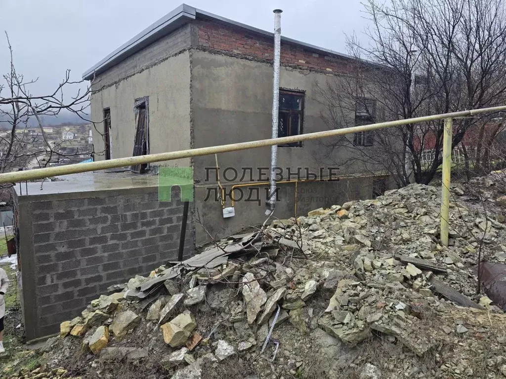 Дом в Краснодарский край, Новороссийск ул. Кирова, 117 (171 м) - Фото 1