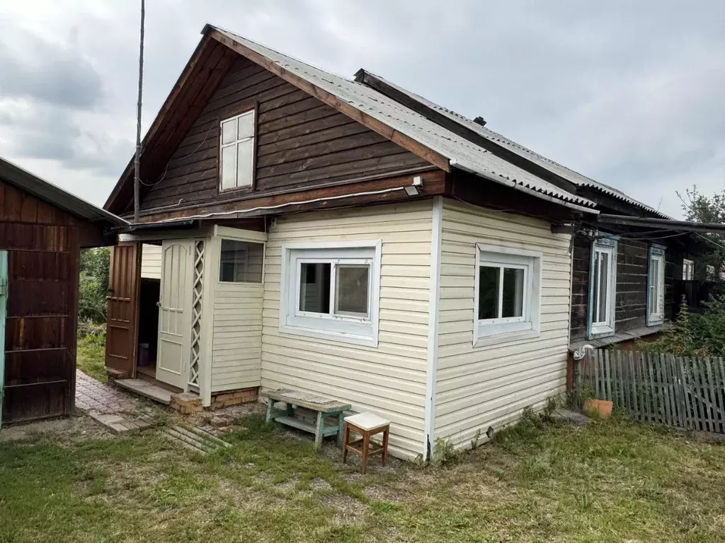 Дом в Иркутская область, Шелеховский район, с. Баклаши Советская ул. ... - Фото 1