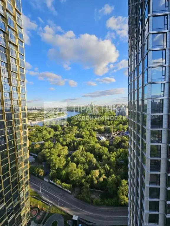Продается 2-комнатная квартира - Фото 1