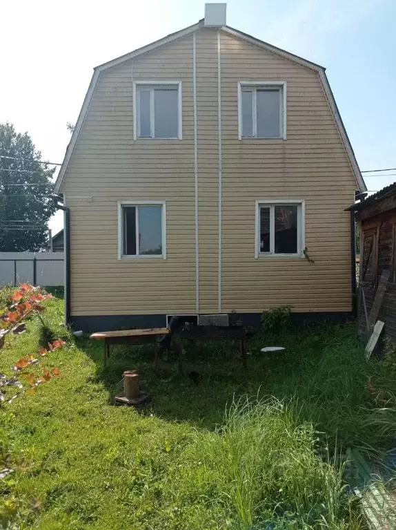 Дом в Новгородская область, Старая Русса ул. Якутских Стрелков, 4 (61 ... - Фото 1