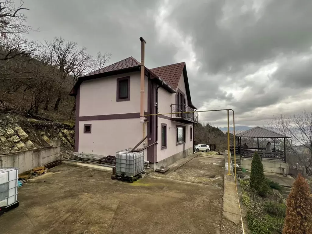 Дом в Краснодарский край, Новороссийск ул. 13-е Ущелье, 33 (150 м) - Фото 2