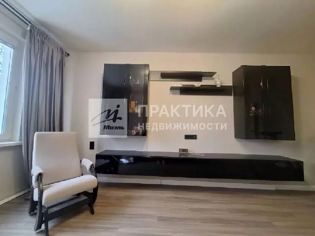 Продается 2-комнатная квартира - Фото 1