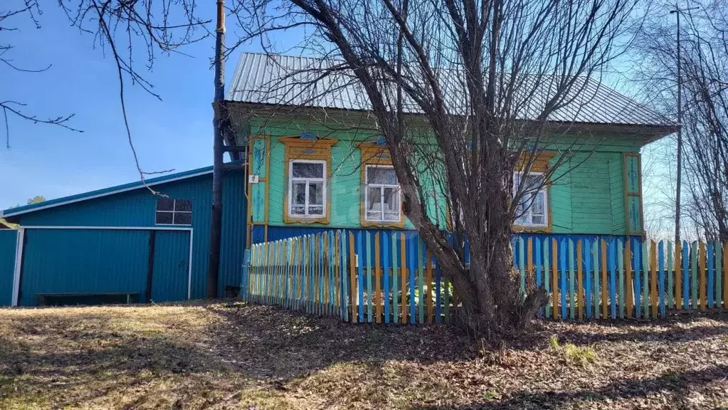 Дом в Пермский край, Осинский городской округ, с. Горы ул. Садовая, 7 ... - Фото 1