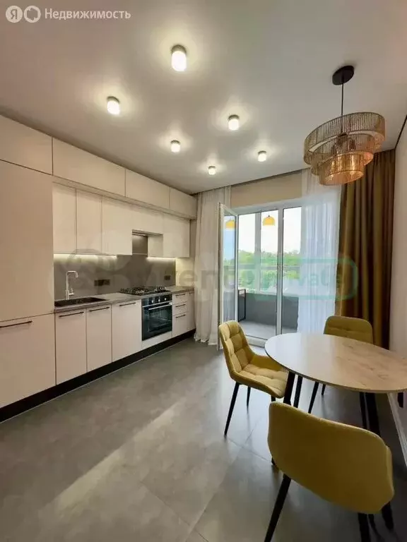 2-комнатная квартира: Гурьевск, Лазурная улица, 18к1 (63.5 м) - Фото 1